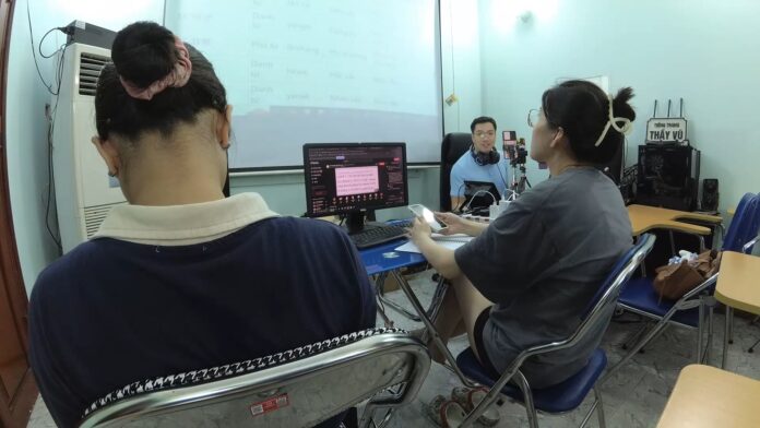 THANHXUANHSK luyện thi HSK 4 HSKK trung cấp Quận Thanh Xuân Hà Nội bài 10