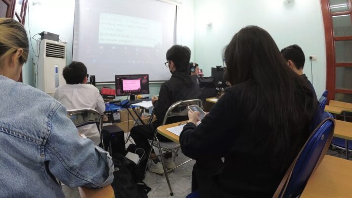 Học tiếng Trung Quận Thanh Xuân luyện thi HSK-HSKK THANHXUANHSK bài 18