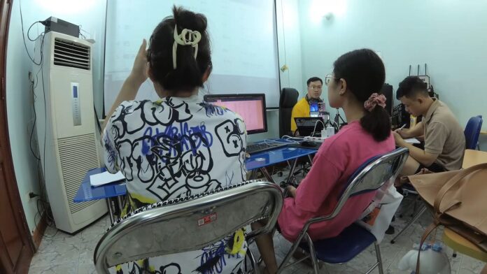 THANHXUANHSK luyện thi HSK 4 HSKK trung cấp Quận Thanh Xuân Hà Nội bài 12