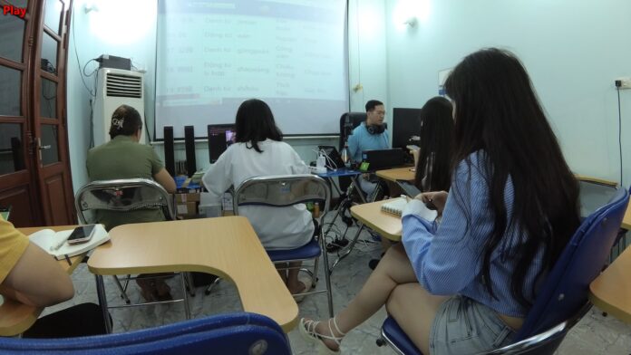 THANHXUANHSK luyện thi HSK 4 HSKK trung cấp Quận Thanh Xuân Hà Nội bài 14