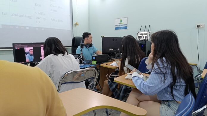 Luyện thi HSK HSKK Quận Thanh Xuân THANHXUANHSK CHINEMASTER bài 7