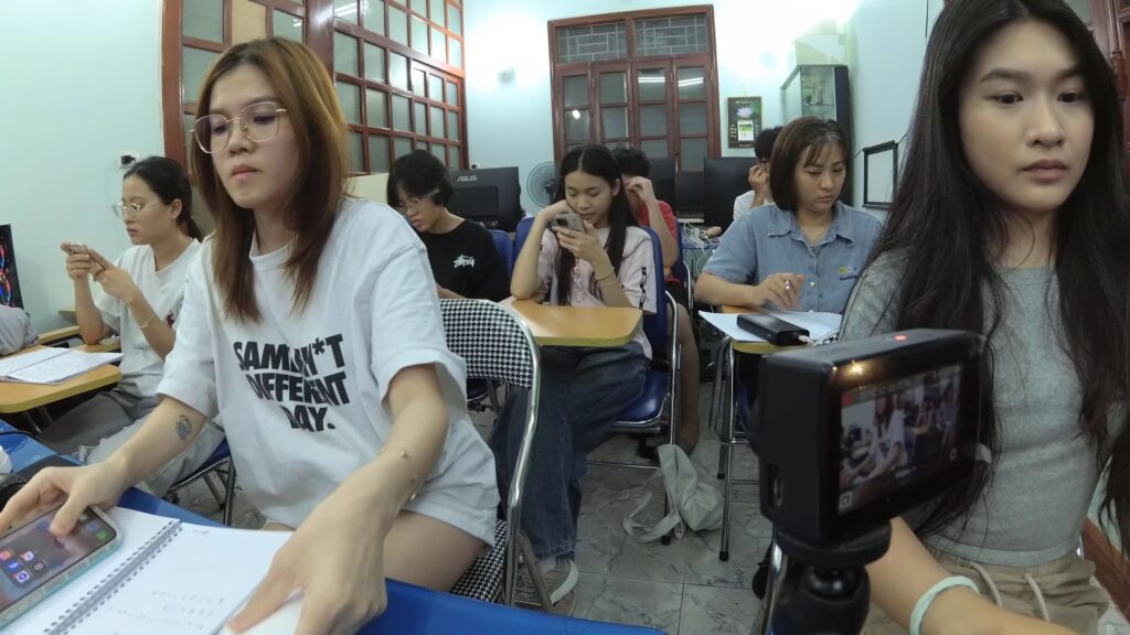 Gi&aacute;o tr&igrave;nh H&aacute;n ngữ MSUTONG học tiếng Trung online theo chủ đề Bắt xe Bus