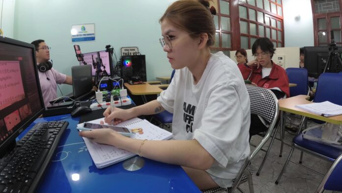 hoctiengtrungonline học tiếng Trung online CHINEMASTER Thầy Vũ luyện thi HSK bài 1 hoctiengtrungonline học tiếng Trung online CHINEMASTER Thầy Vũ luyện thi HSK bài 1