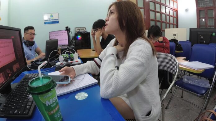 hoctiengtrungonline học tiếng Trung online CHINEMASTER Thầy Vũ luyện thi HSK bài 3 hoctiengtrungonline học tiếng Trung online CHINEMASTER Thầy Vũ luyện thi HSK bài 3