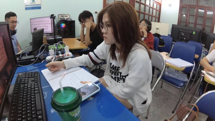 hoctiengtrungonline học tiếng Trung online Thầy Vũ CHINEMASTER education MASTEREDU bài 4 hoctiengtrungonline học tiếng Trung online Thầy Vũ CHINEMASTER education MASTEREDU bài 4