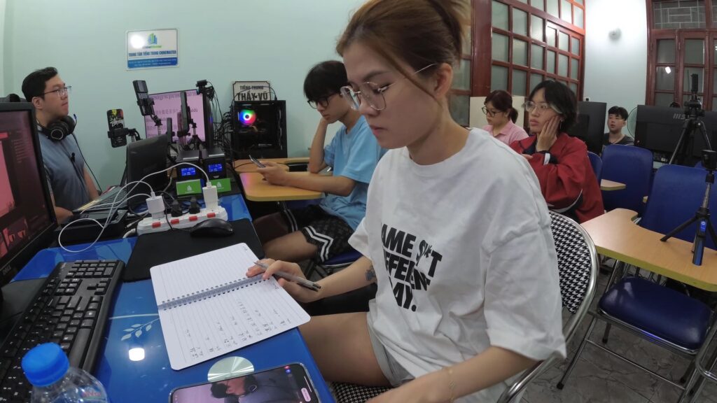 Học tiếng Trung online miễn ph&iacute; hoctiengtrungonline.com học tiếng Trung online Thầy Vũ