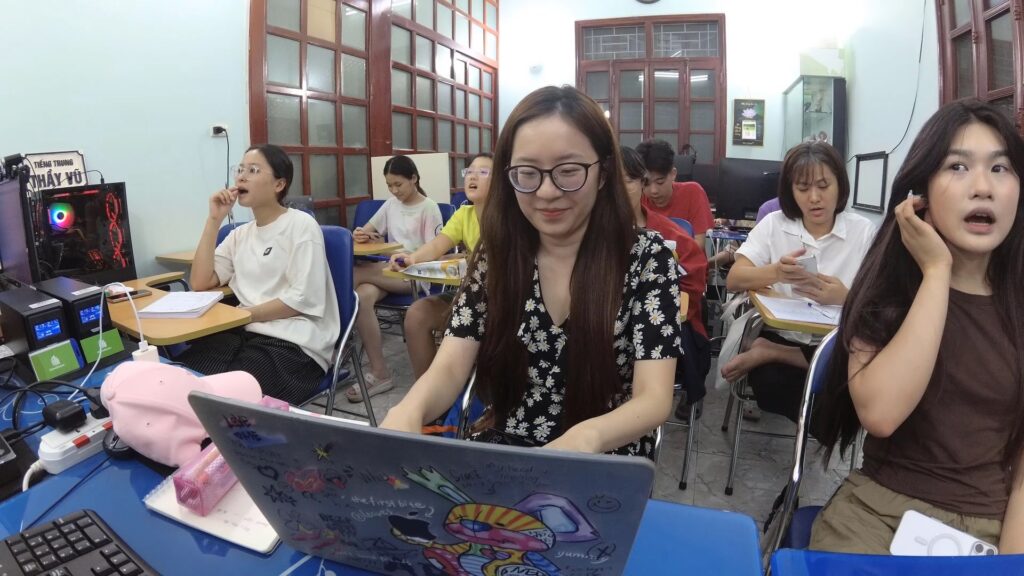 Khóa học tiếng Trung giao tiếp Hà Nội CHINEMASTER