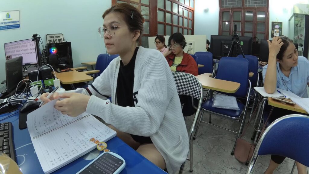 hoctiengtrungonline.com hoctiengtrungonline.net học tiếng Trung online MASTEREDU CHINEMASTEREDU