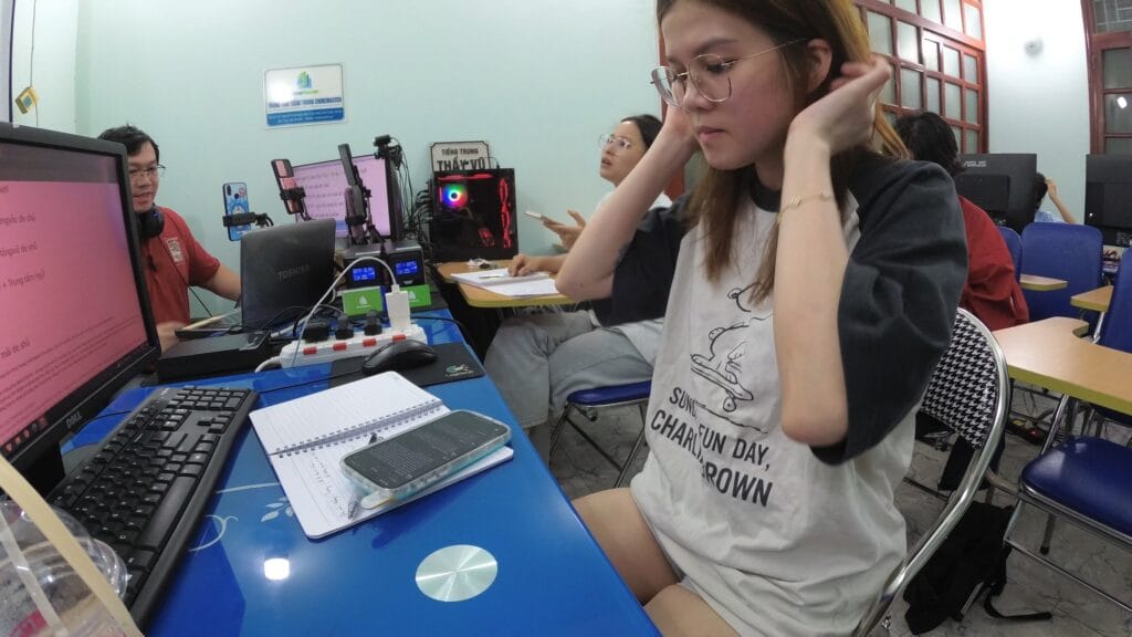 Kh&oacute;a học tiếng Trung giao tiếp HSK HSKK ng&agrave;y 26-5-2026